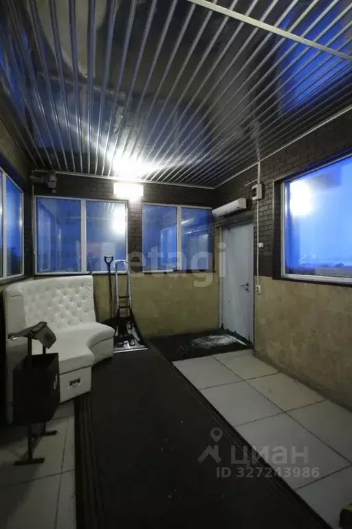 Помещение свободного назначения в Ямало-Ненецкий АО, Новый Уренгой ул. ... - Фото 2