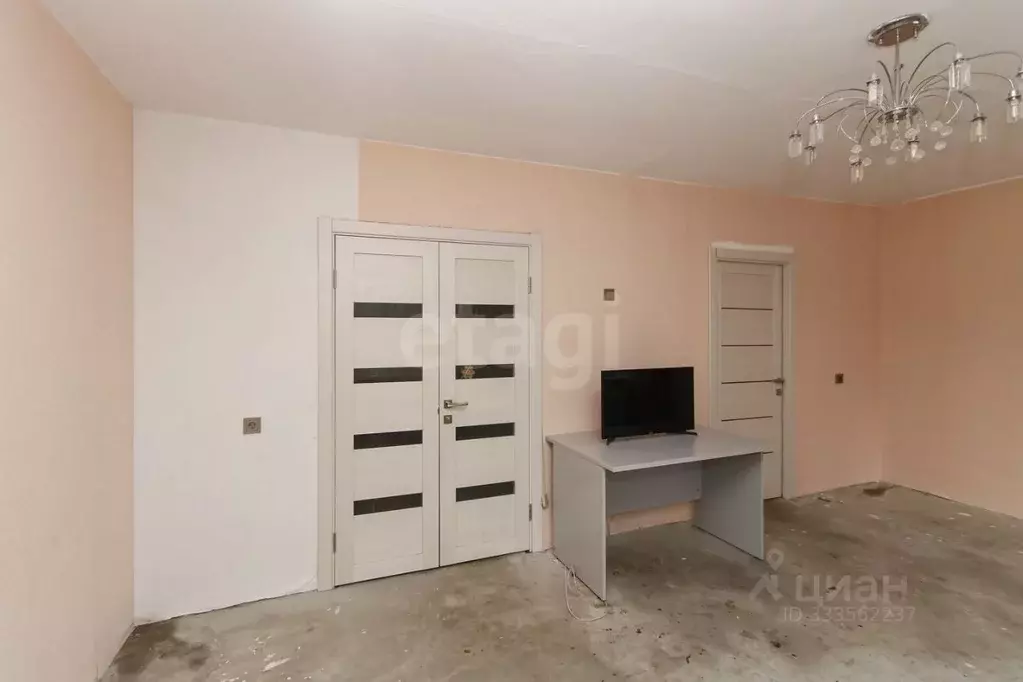 5-к кв. Тюменская область, Тюмень ул. Белинского, 7 (89.5 м) - Фото 1