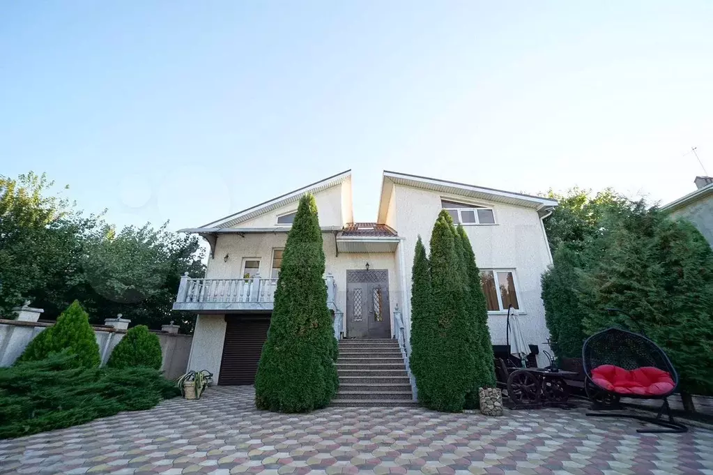 Дом 400 м на участке 8 сот. - Фото 1