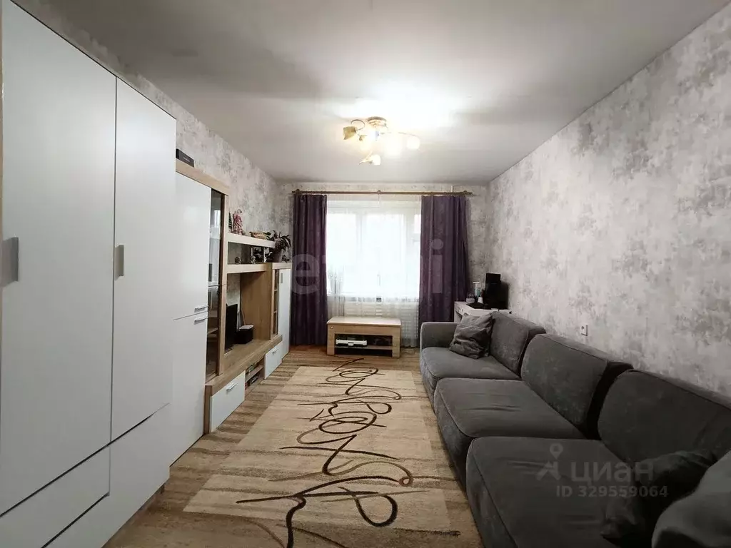 2-к кв. Удмуртия, Ижевск Пушкинская ул., 281 (50.1 м) - Фото 1