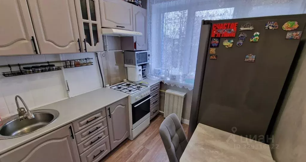 2-к кв. Нижегородская область, Кстово ул. 40 лет Октября, 25А (40.0 м) - Фото 1