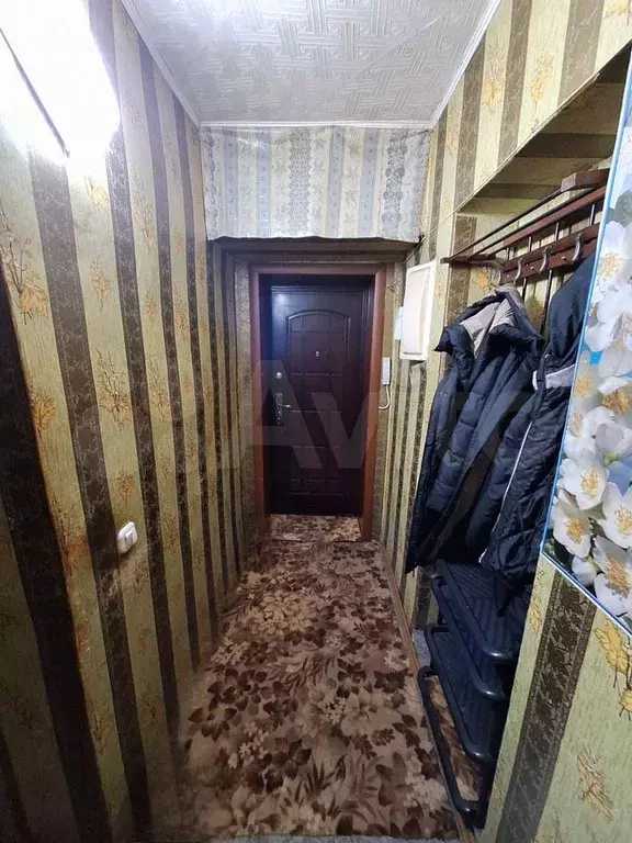 1-к. квартира, 32 м, 4/4 эт. - Фото 0