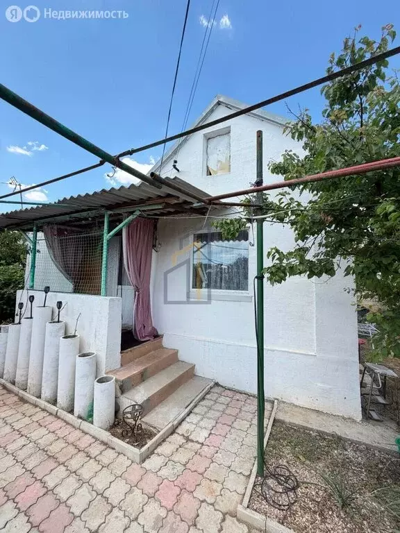 Дом в Сакский район, село Суворовское (80 м) - Фото 2
