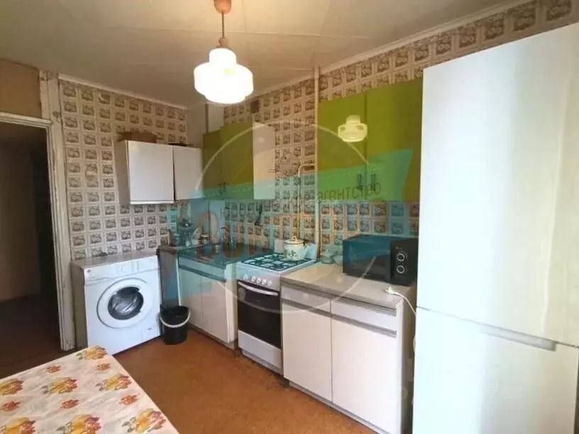 3-к кв. Орловская область, Мценск Школьный проезд, 3 (60.0 м) - Фото 1
