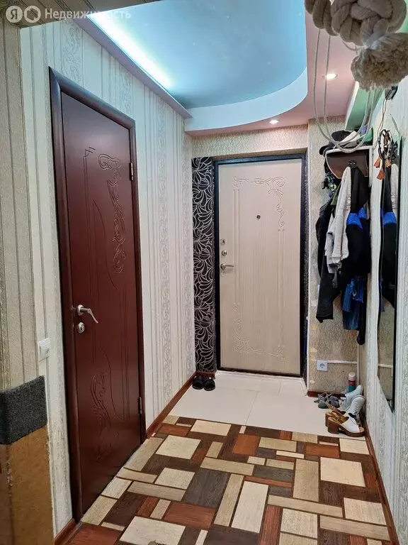 1-комнатная квартира: Новочебоксарск, улица 10-й Пятилетки, 43 (37 м) - Фото 1