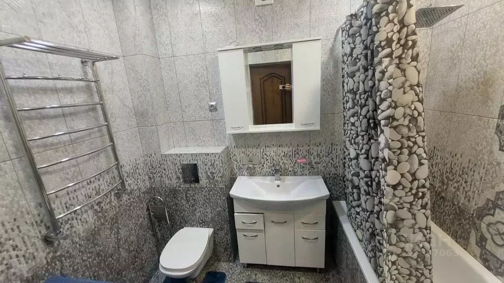 2-к кв. Северная Осетия, Владикавказ ул. Хадарцева, 10А (68.0 м) - Фото 2