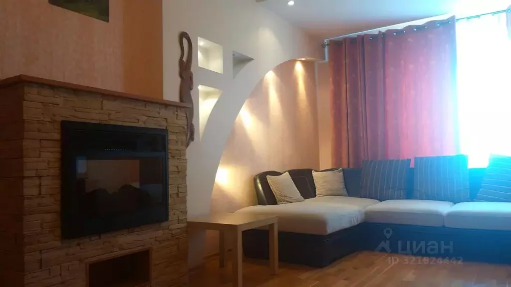 2-к кв. Воронежская область, Воронеж ул. Бакунина, 45 (75.0 м) - Фото 0