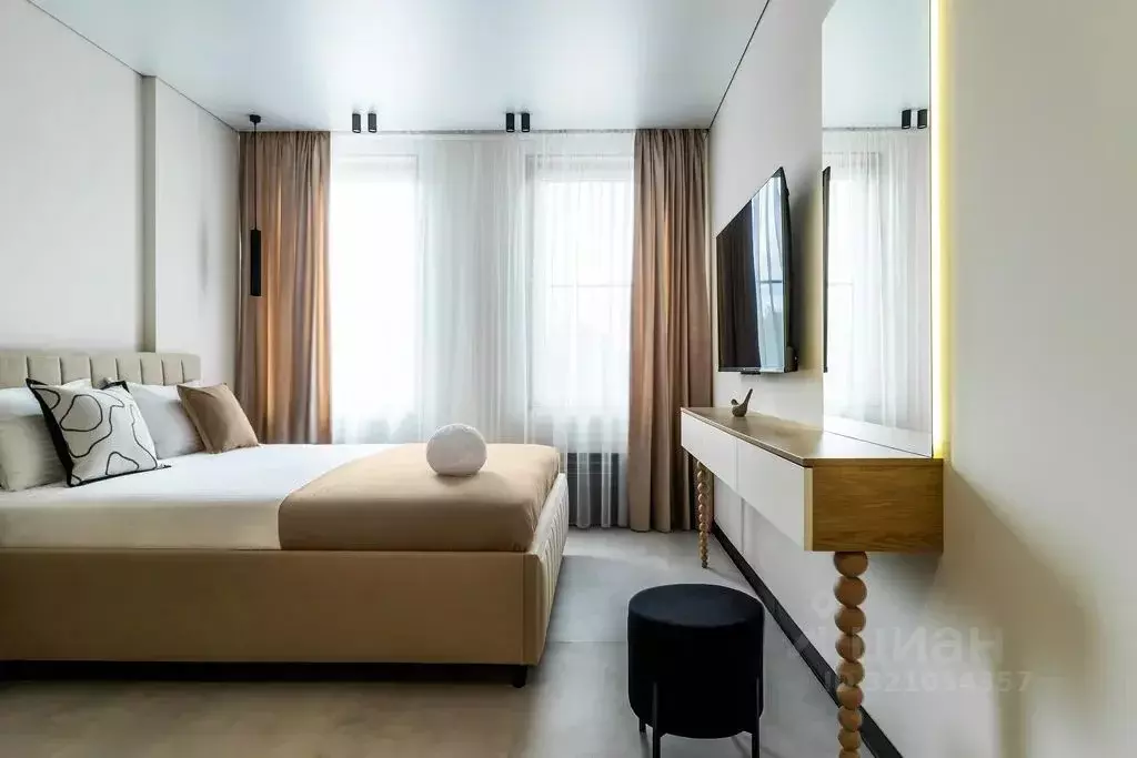 Студия Нижегородская область, Нижний Новгород ул. Родионова, 136Б ... - Фото 0