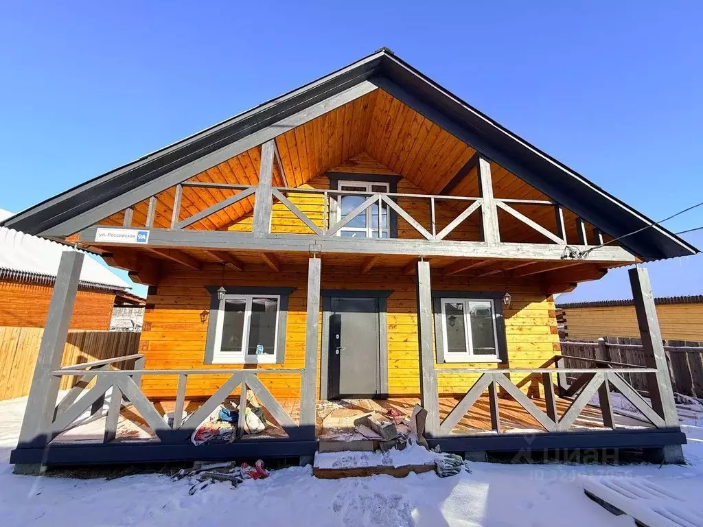 Дом в Иркутская область, Иркутский муниципальный округ, д. Карлук ул. ... - Фото 1