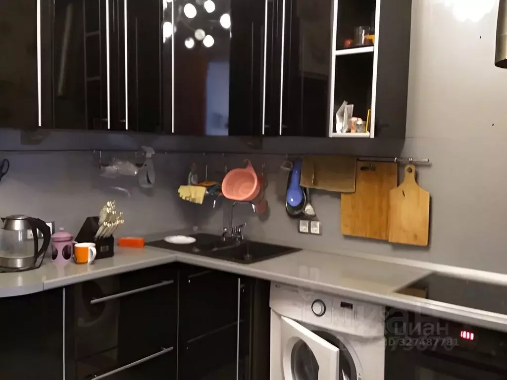 2-к кв. Московская область, Красногорск ул. Вилора Трифонова, 7 (56.0 ... - Фото 0