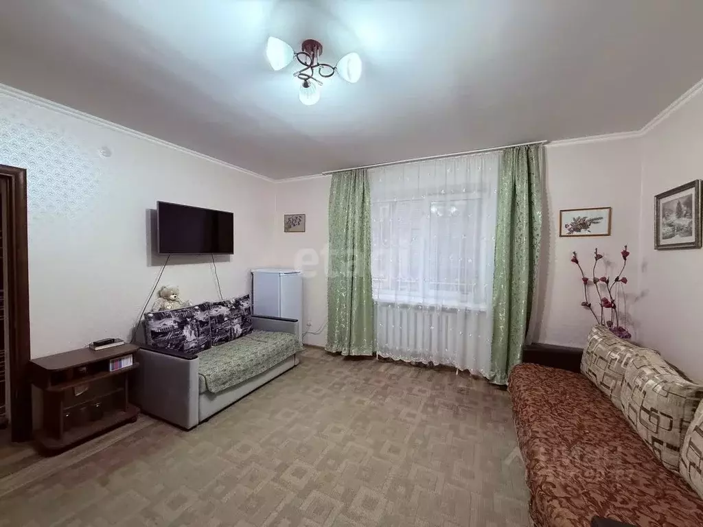 1-к кв. Краснодарский край, Горячий Ключ ул. Ленина, 211В (38.5 м) - Фото 0