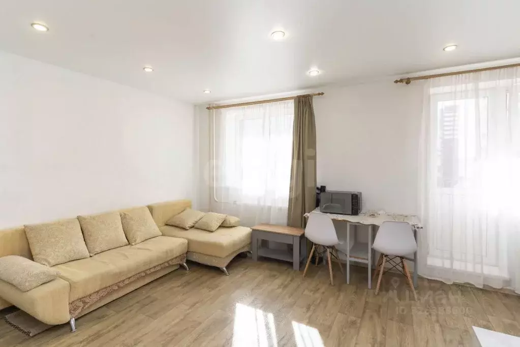 Студия Тюменская область, Тюмень ул. Пермякова, 79 (31.4 м) - Фото 1