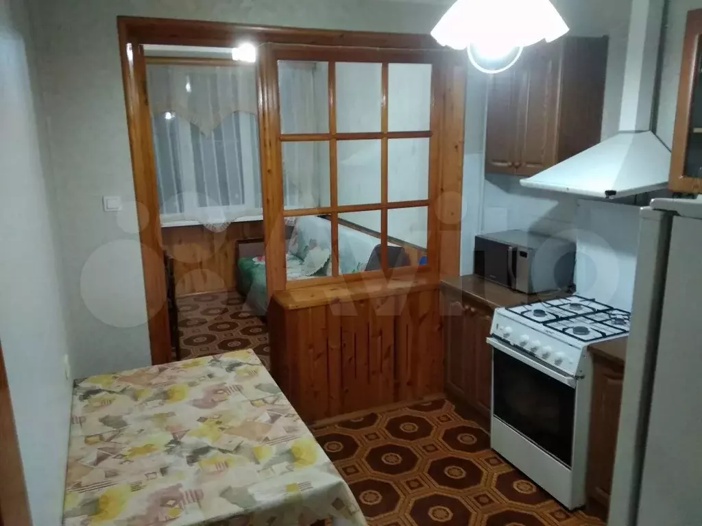 2-к. квартира, 40 м, 4/9 эт. - Фото 0