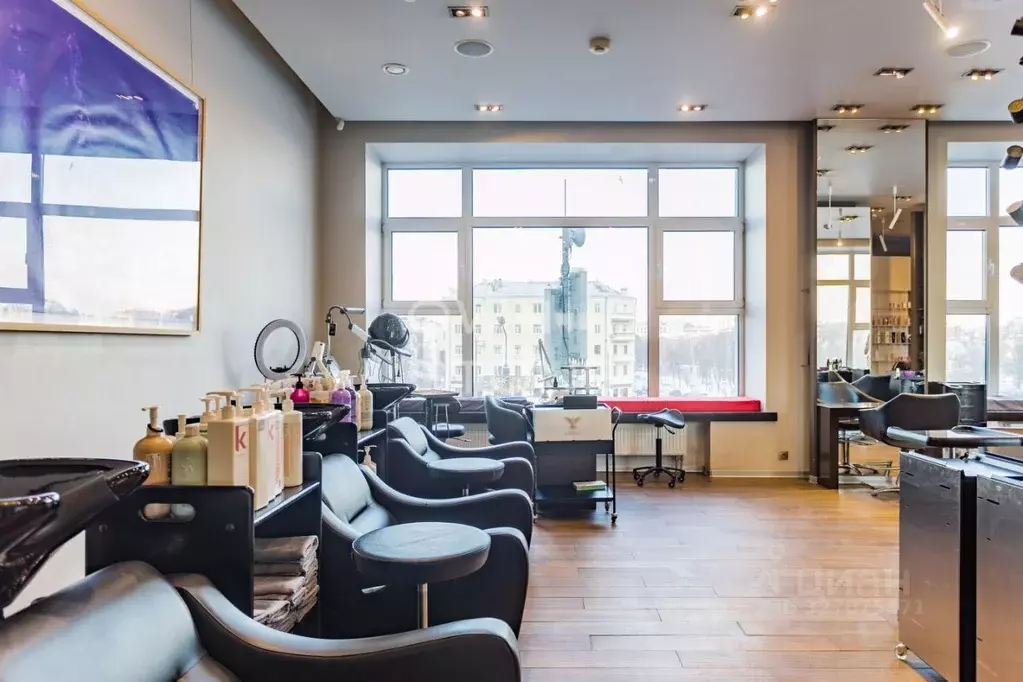 Офис в Москва ул. Серафимовича, 2 (200 м) - Фото 2