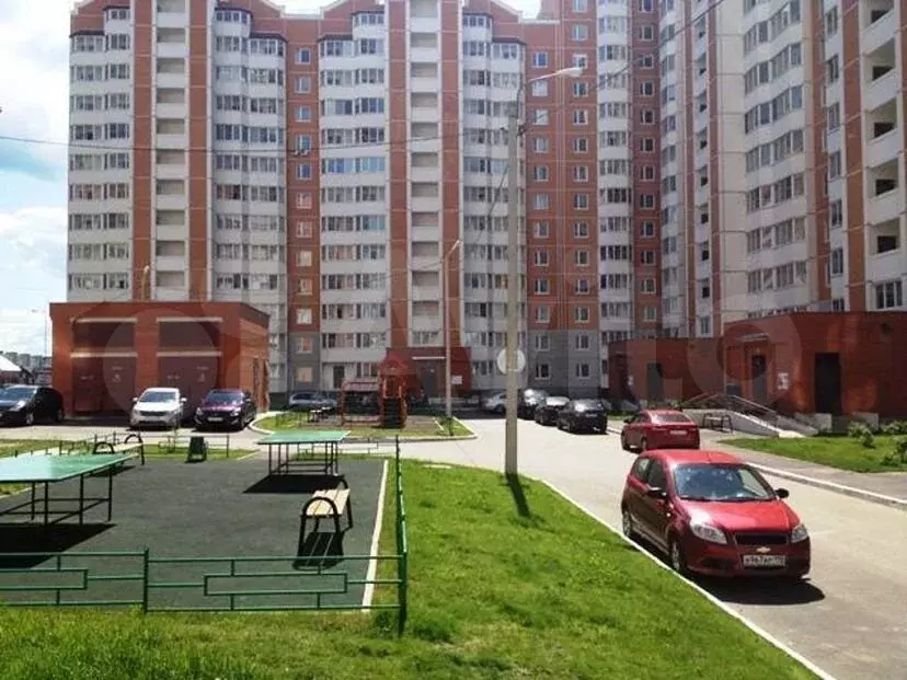 1-к. квартира, 40 м, 3/10 эт. - Фото 0