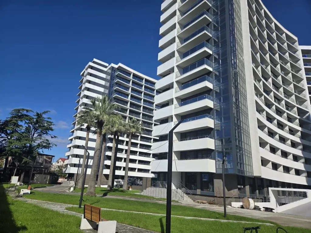 2-к кв. Краснодарский край, Сочи ул. Просвещения, 32 (80.5 м) - Фото 1