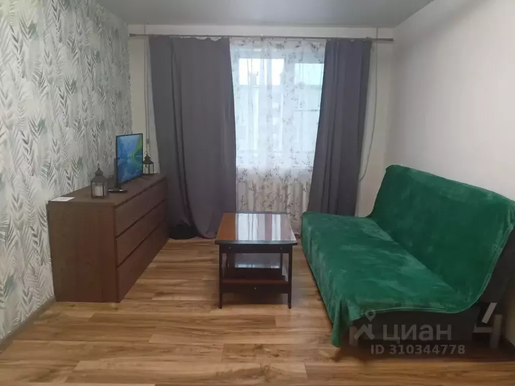 2-к кв. Ленинградская область, Выборг Судостроительная ул., 18 (45.0 ... - Фото 0