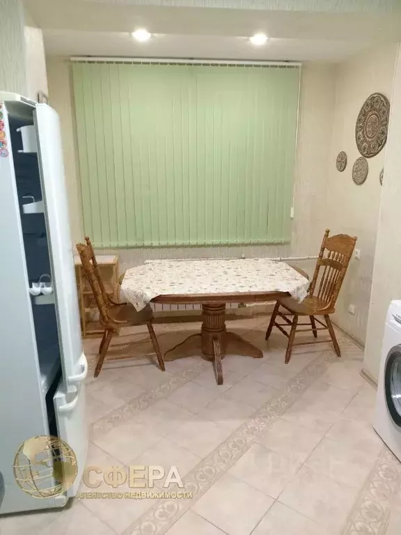 3-к кв. Белгородская область, Старый Оскол Дубрава мкр, 2 кв-л, 1 ... - Фото 1