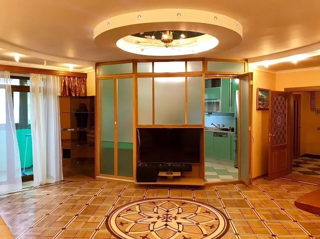 3-к кв. Санкт-Петербург Коломяжский просп., 26 (110.0 м) - Фото 1