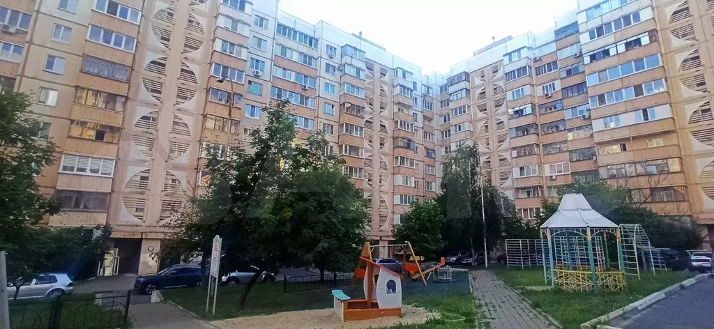 1-к. квартира, 35 м, 1/10 эт. - Фото 0