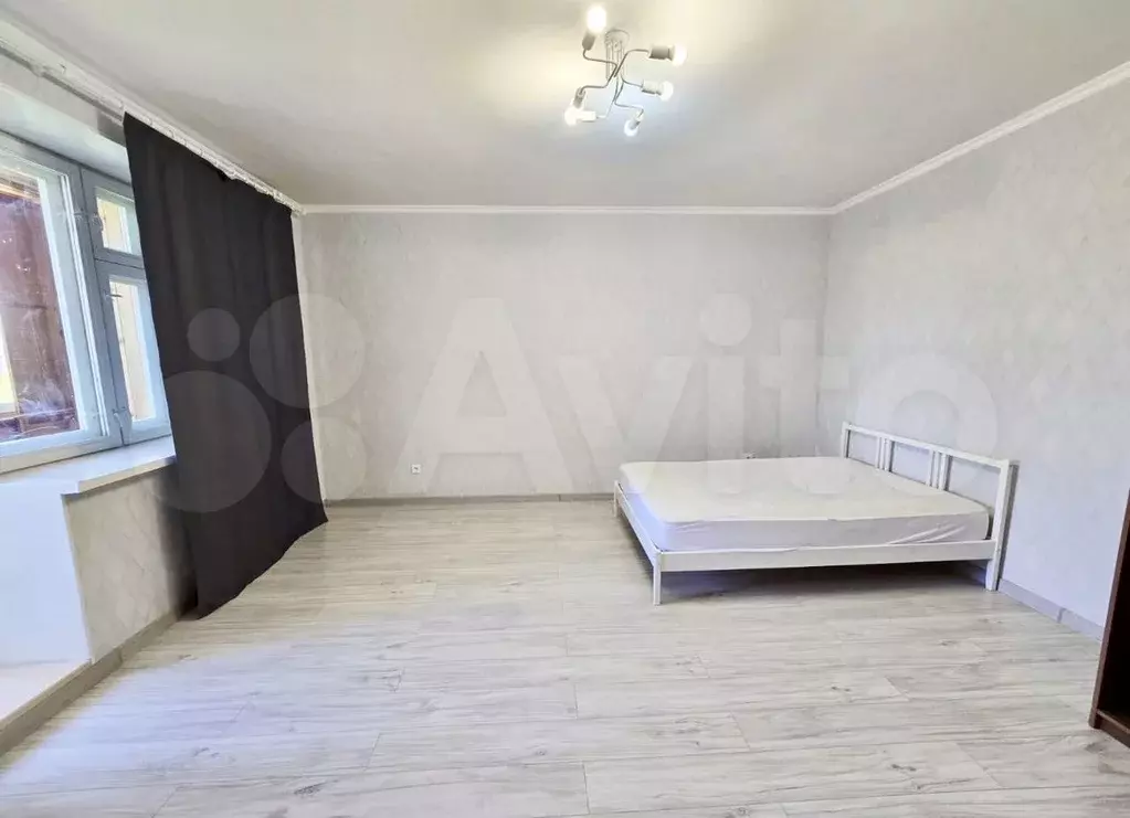 1-к. квартира, 42 м, 6/10 эт. - Фото 0