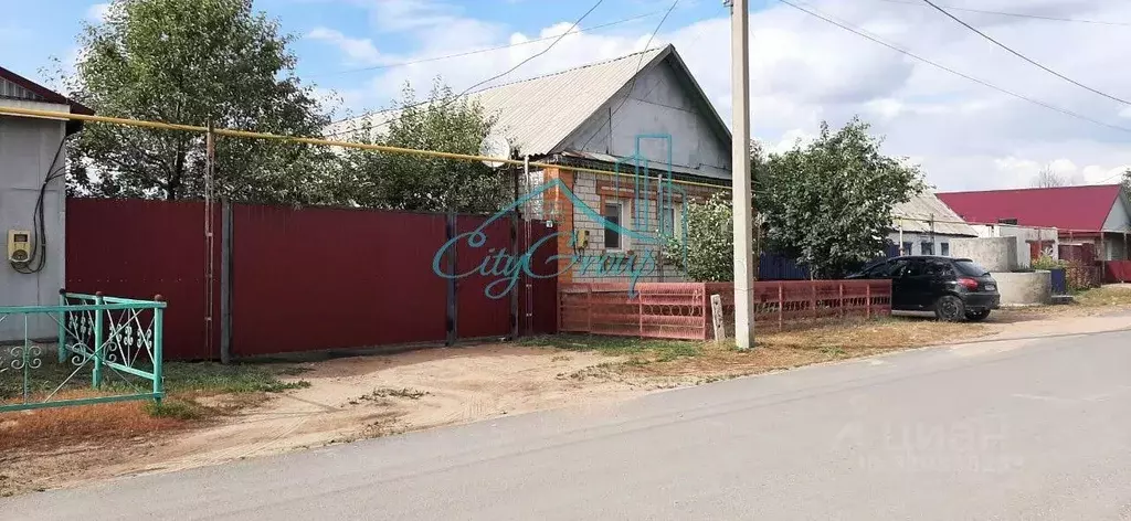 Дом в Оренбургская область, пос. Новоорск ул. Чкалова (86 м) - Фото 1
