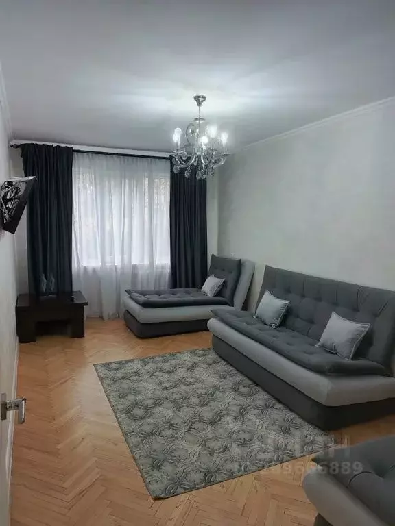 2-к кв. Кабардино-Балкария, Нальчик Ингушская ул., 1 (56.0 м) - Фото 1