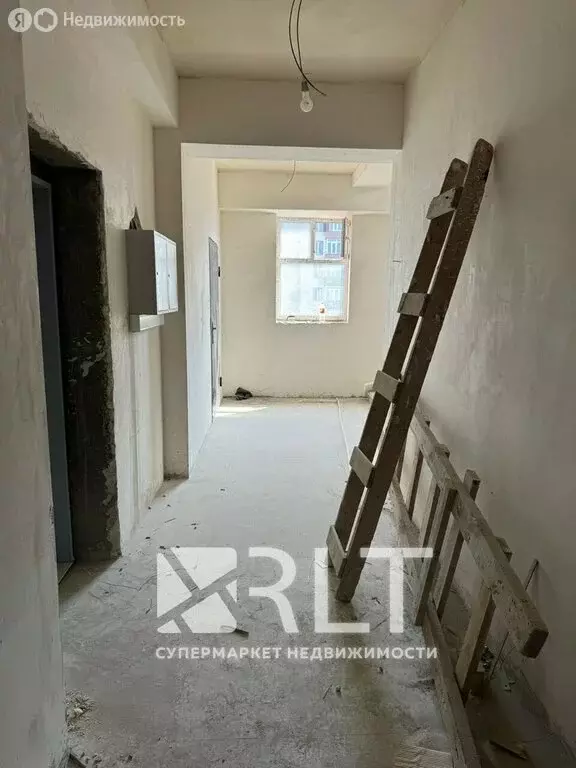3-комнатная квартира: Каспийск, Приморская улица, 25 (107 м) - Фото 1
