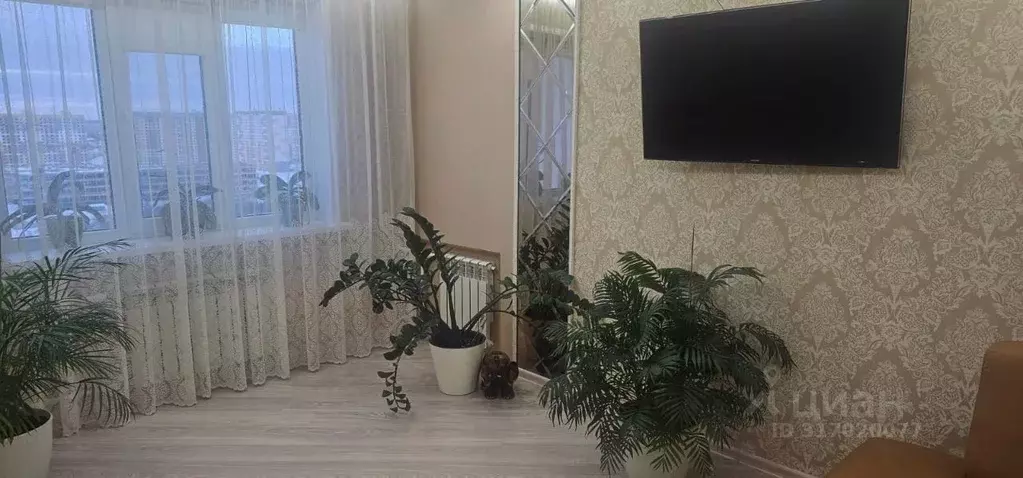 2-к кв. Курская область, Курск просп. Вячеслава Клыкова, 49 (61.0 м) - Фото 1