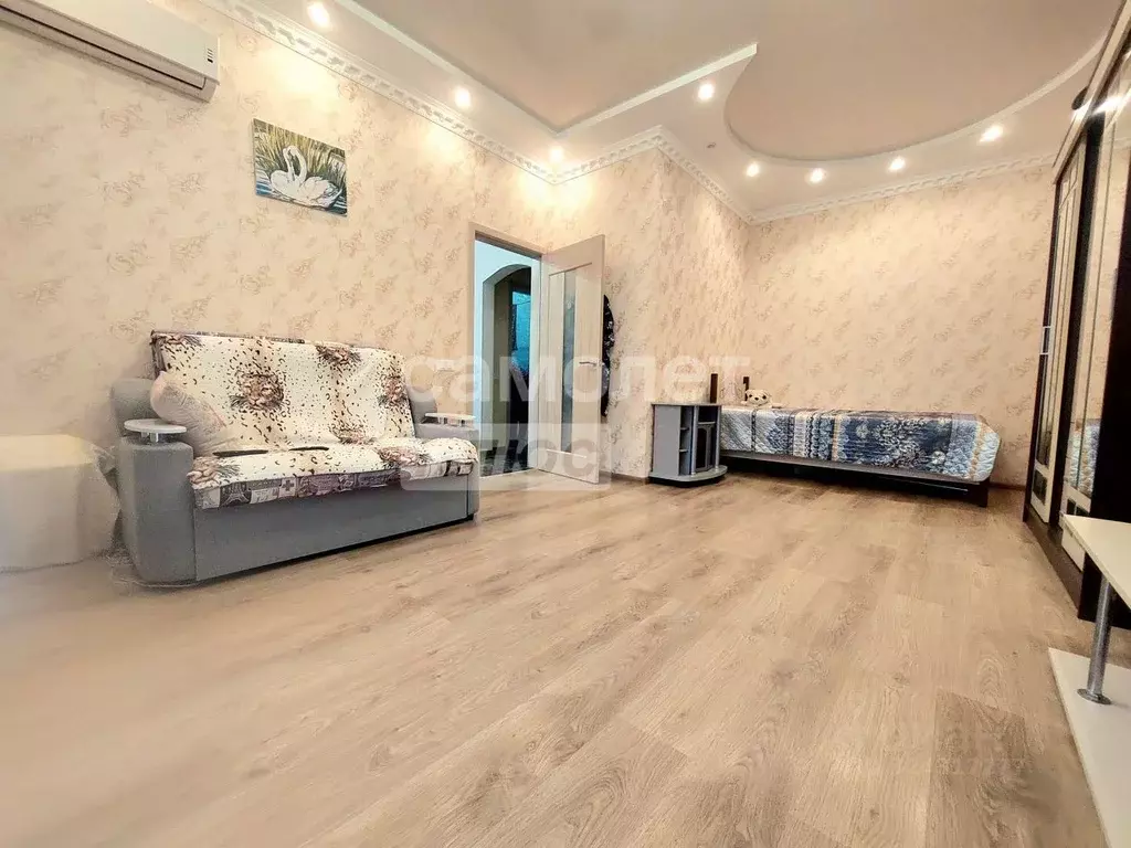 1-к кв. Краснодарский край, Геленджик ул. Ходенко, 28 (43.5 м) - Фото 2