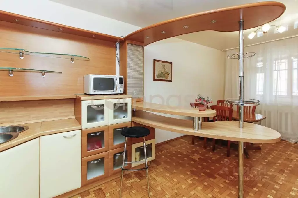 2-к кв. Тюменская область, Тюмень ул. Малыгина, 56 (101.1 м) - Фото 1