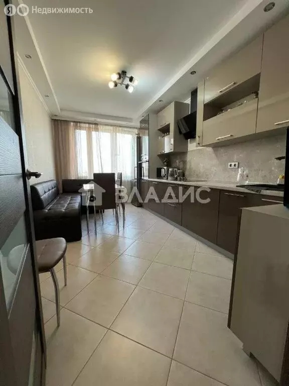 3-комнатная квартира: Химки, микрорайон Планерная, 19 (87 м) - Фото 1