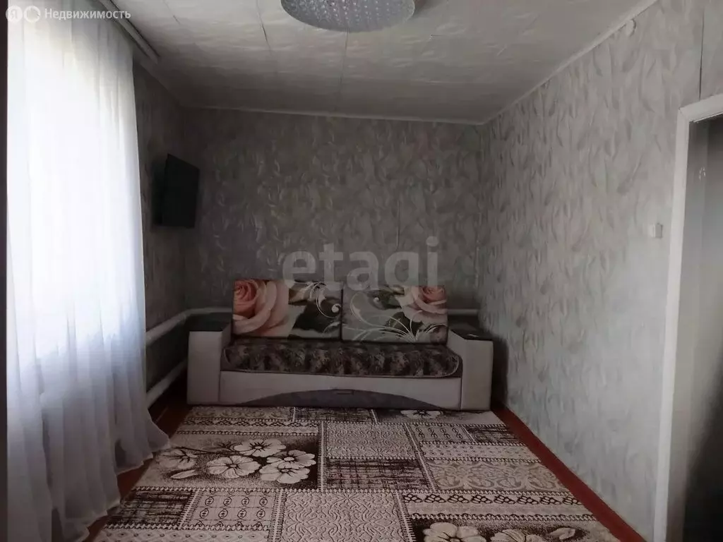 Дом в Челябинская область, Троицкий муниципальный округ, посёлок ... - Фото 2