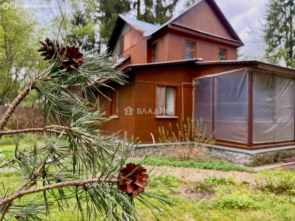 Дом в посёлок городского типа Быково, улица Нахимова, 7/4 (130 м) - Фото 1