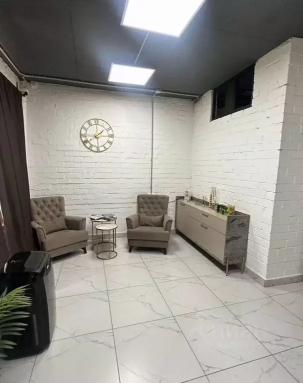 Офис в Татарстан, Казань ул. Зинина, 34 (48 м) - Фото 1