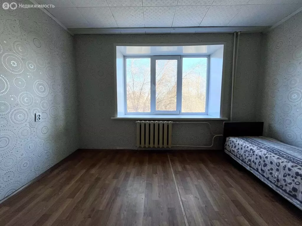 2-комнатная квартира: Сызрань, улица Комарова, 12 (43 м) - Фото 1