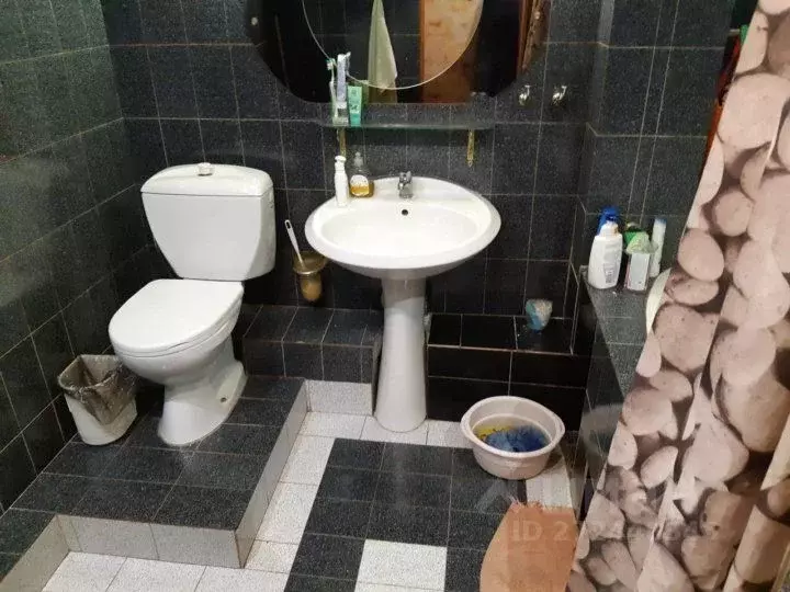 Комната Кировская область, Киров просп. Строителей, 17к1 - Фото 1