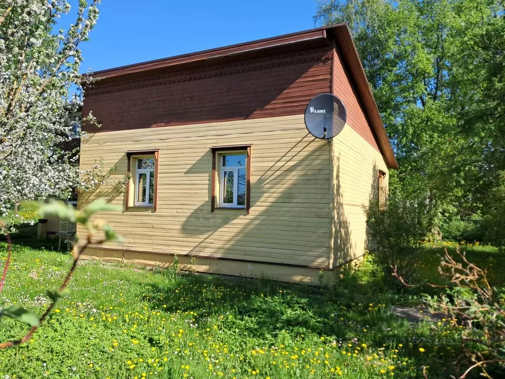 Дом в Ленинградская область, Гатчинский район, д. Тихковицы 65 (120 м) - Фото 0