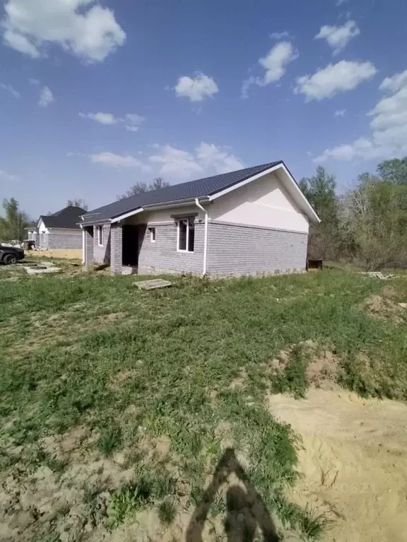 Дом в Волгоградская область, Среднеахтубинский район, Фрунзенское ... - Фото 2