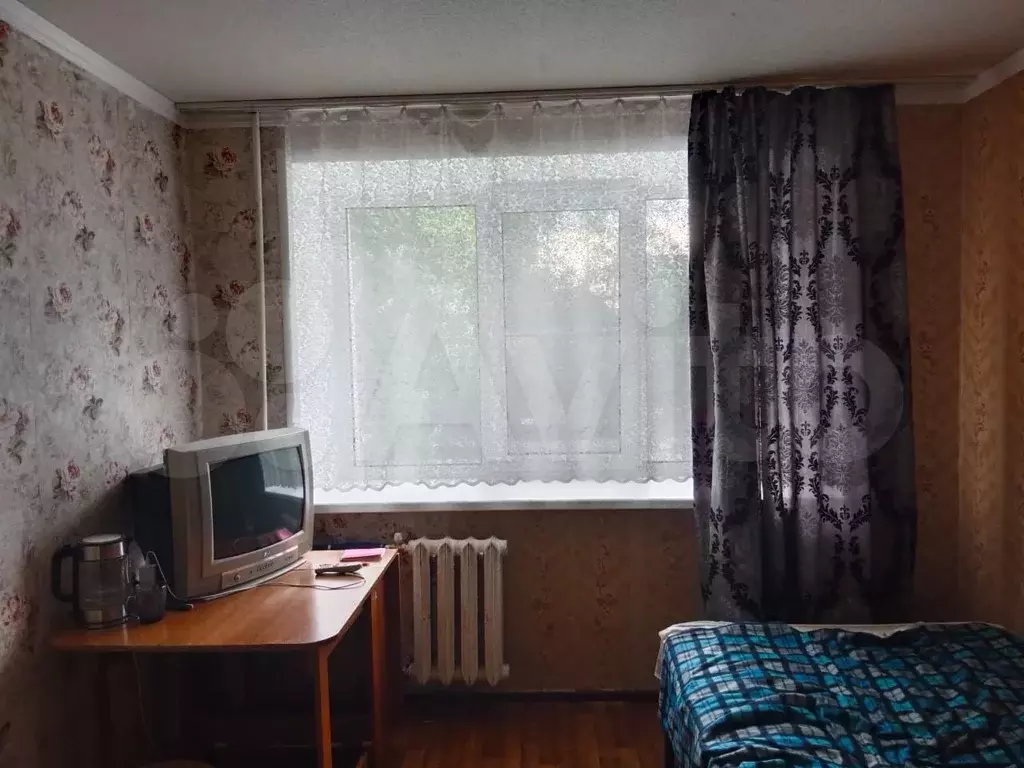 Комната 13 м в 5-к., 2/5 эт. - Фото 1