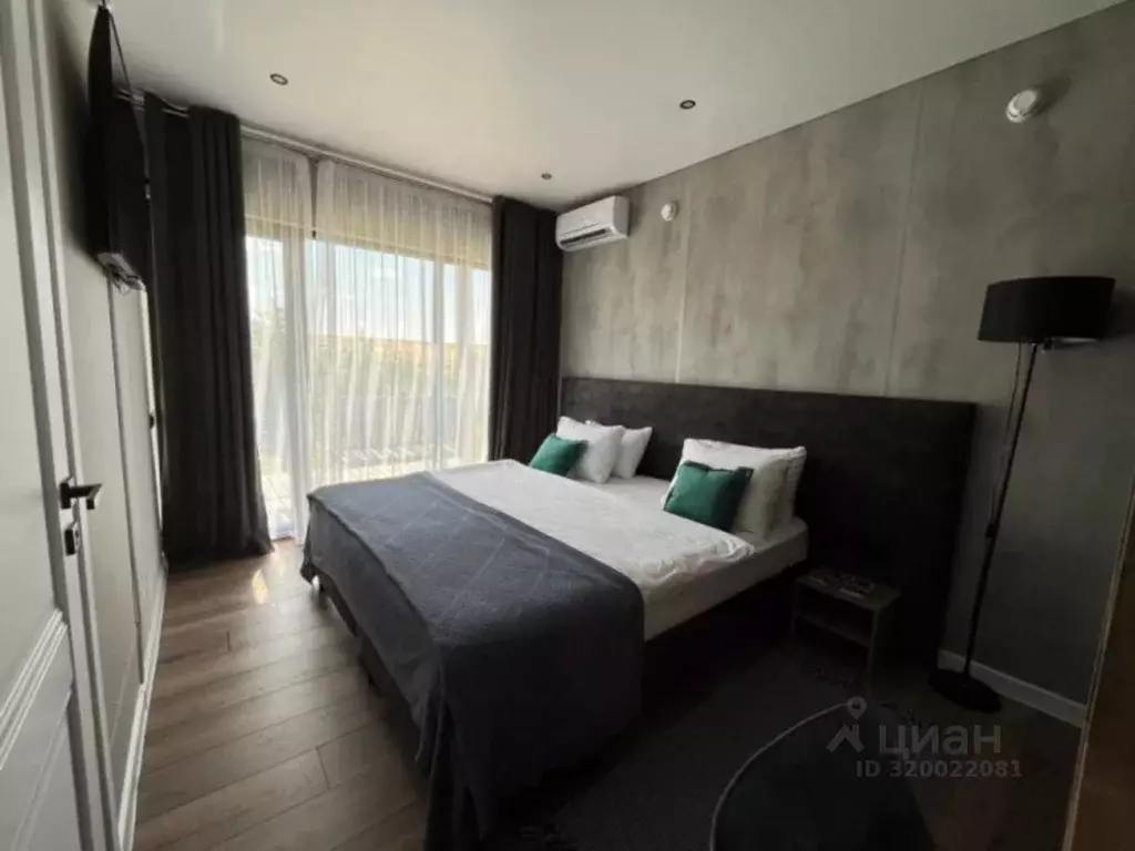 Дом в Калмыкия, Элиста Сити-Чесс кв-л,  (32 м) - Фото 1