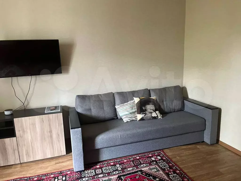 1-к. квартира, 38 м, 3/9 эт. - Фото 1