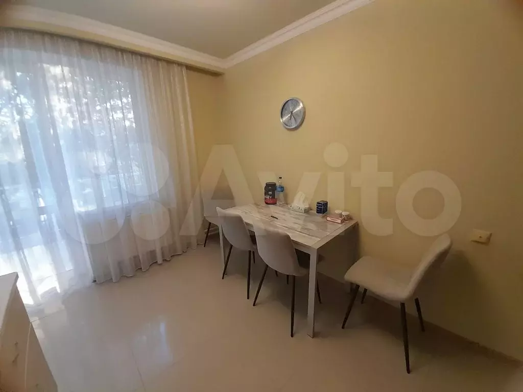 2-к. квартира, 60м, 3/3эт. - Фото 1