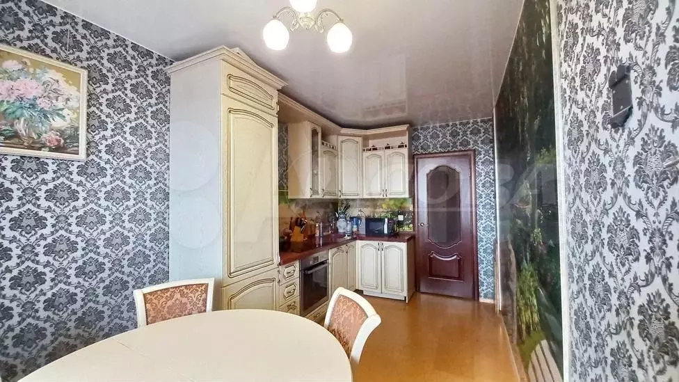 2-к. квартира, 70 м, 9/10 эт. - Фото 1