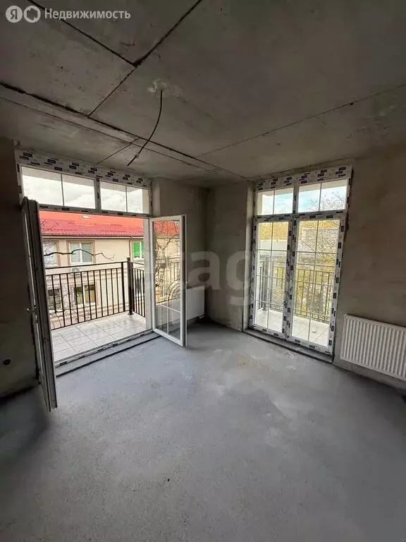 3-комнатная квартира: Калининград, Томская улица, 21 (86.5 м) - Фото 1