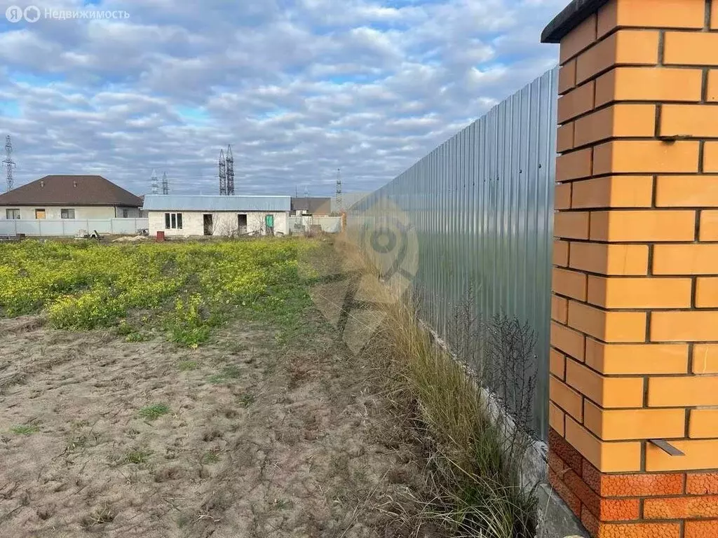 Участок в Старый Оскол, улица Эдуарда Григорьева (10.06 м) - Фото 1