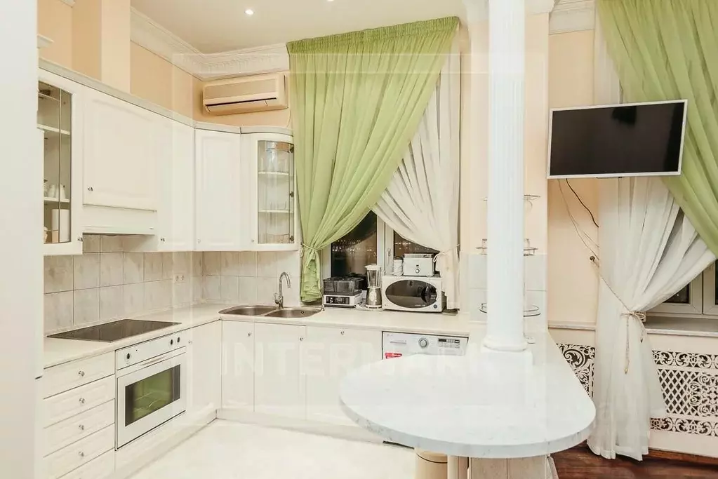 3-к кв. Москва ул. Серафимовича, 2 (140.0 м) - Фото 1