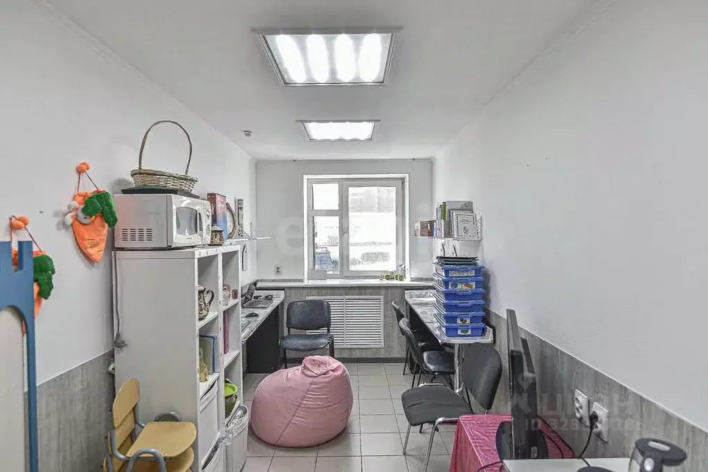 Помещение свободного назначения в Сахалинская область, Южно-Сахалинск ... - Фото 2