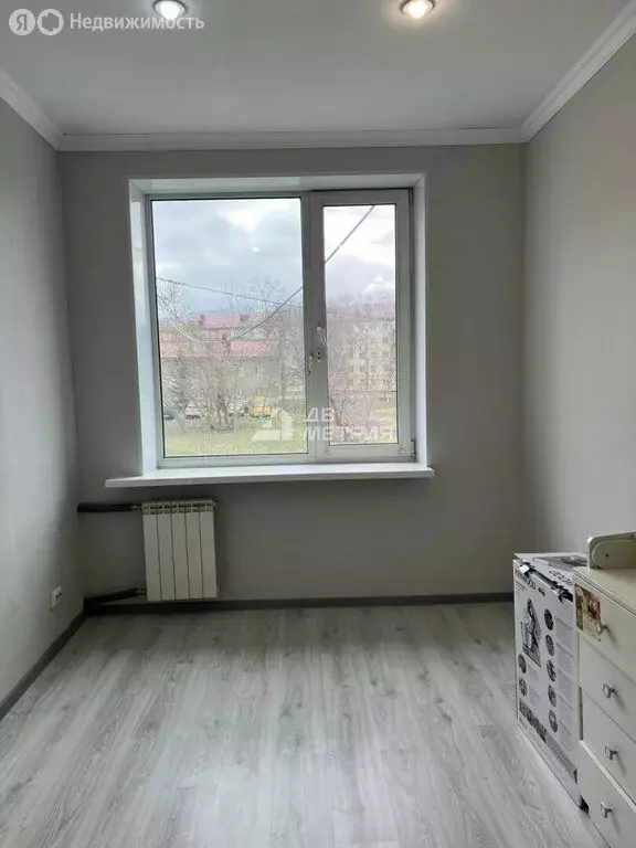 3-комнатная квартира: Южно-Сахалинск, улица Ленина, 299 (63.8 м) - Фото 2