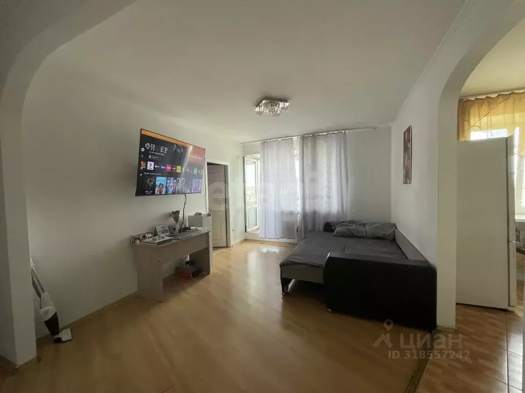 3-к кв. Красноярский край, Красноярск ул. Первых пионеров, 13 (61.0 м) - Фото 2